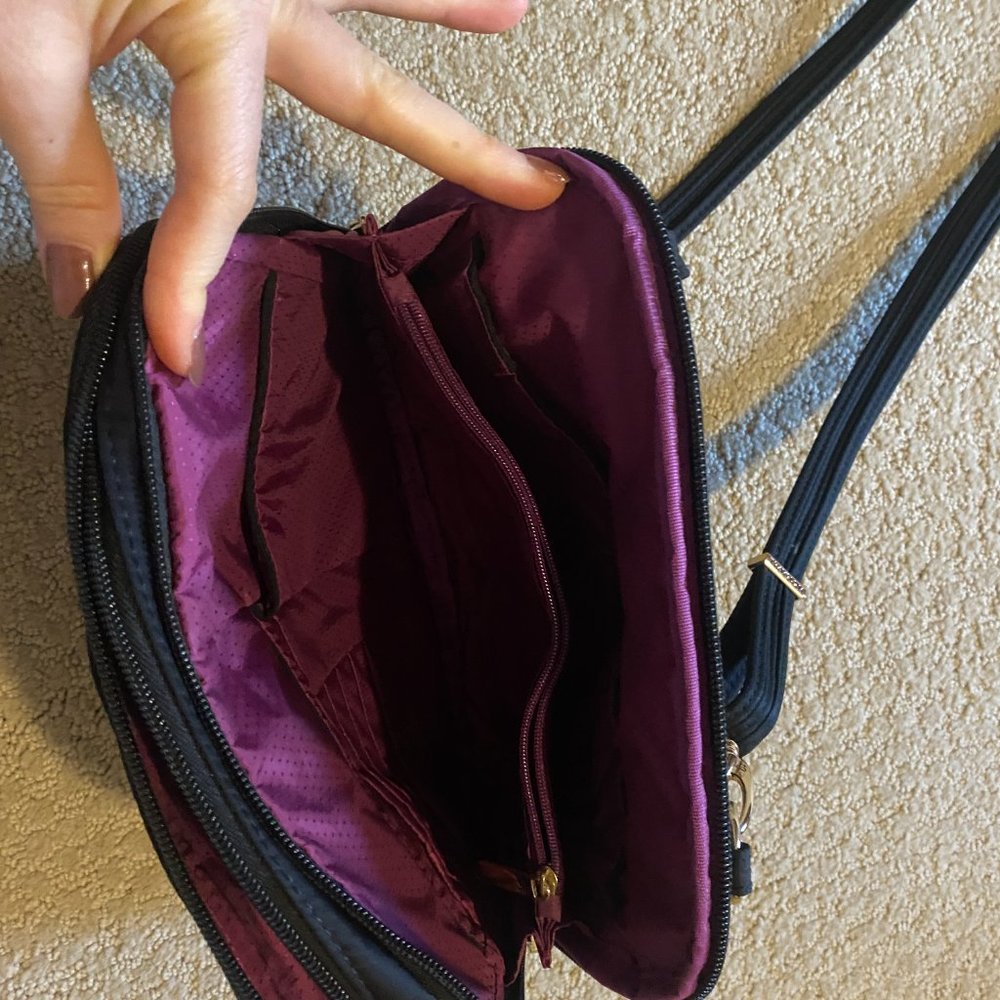 Travelon Black Crossbody Anti-Theft Travel Purse - Picture 6 of 9